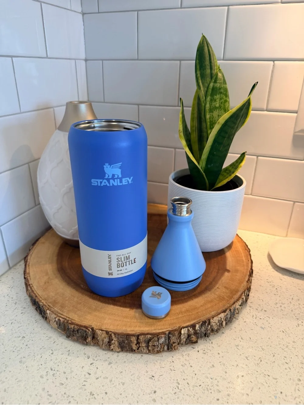 NEW Stanley - All Day Slim Bottle | 34 OZ | 1 L - Azure
